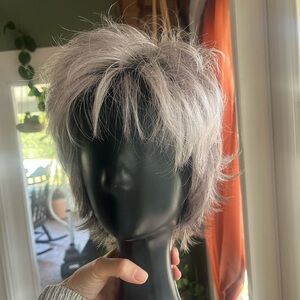 Nour NORIKO Lilac Silver adjustable Wig
